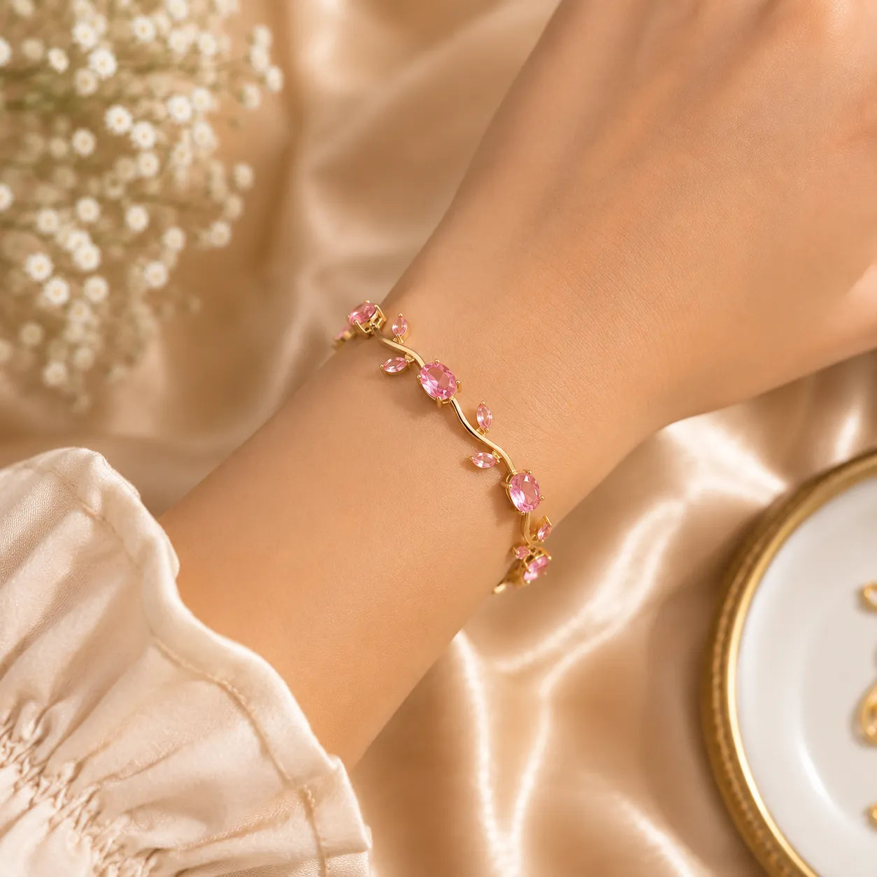 Forever Tulip Bracelet